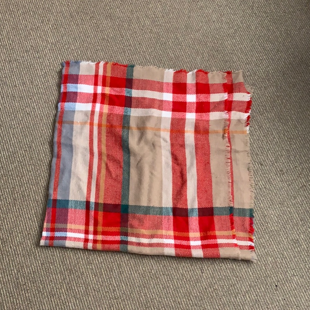 Patterned scarf/blanket